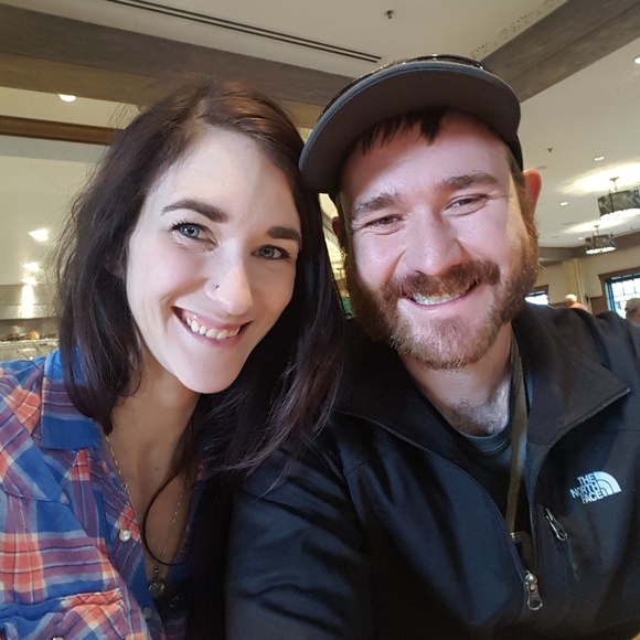 Meet your Posher, Heather - Picture 4 of 4